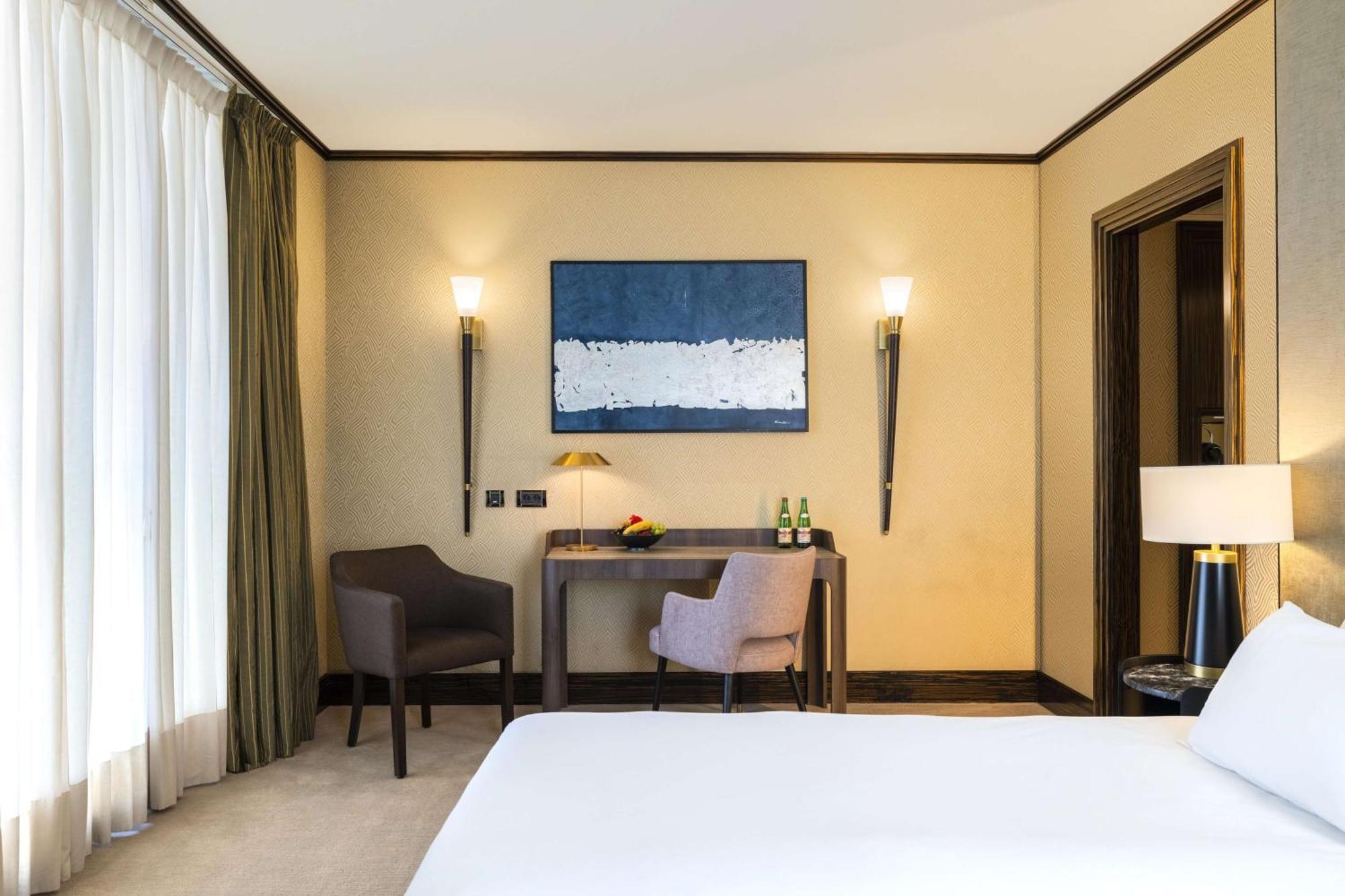 Nh Collection Prague Carlo IV Hotel Exterior photo A room at the hotel