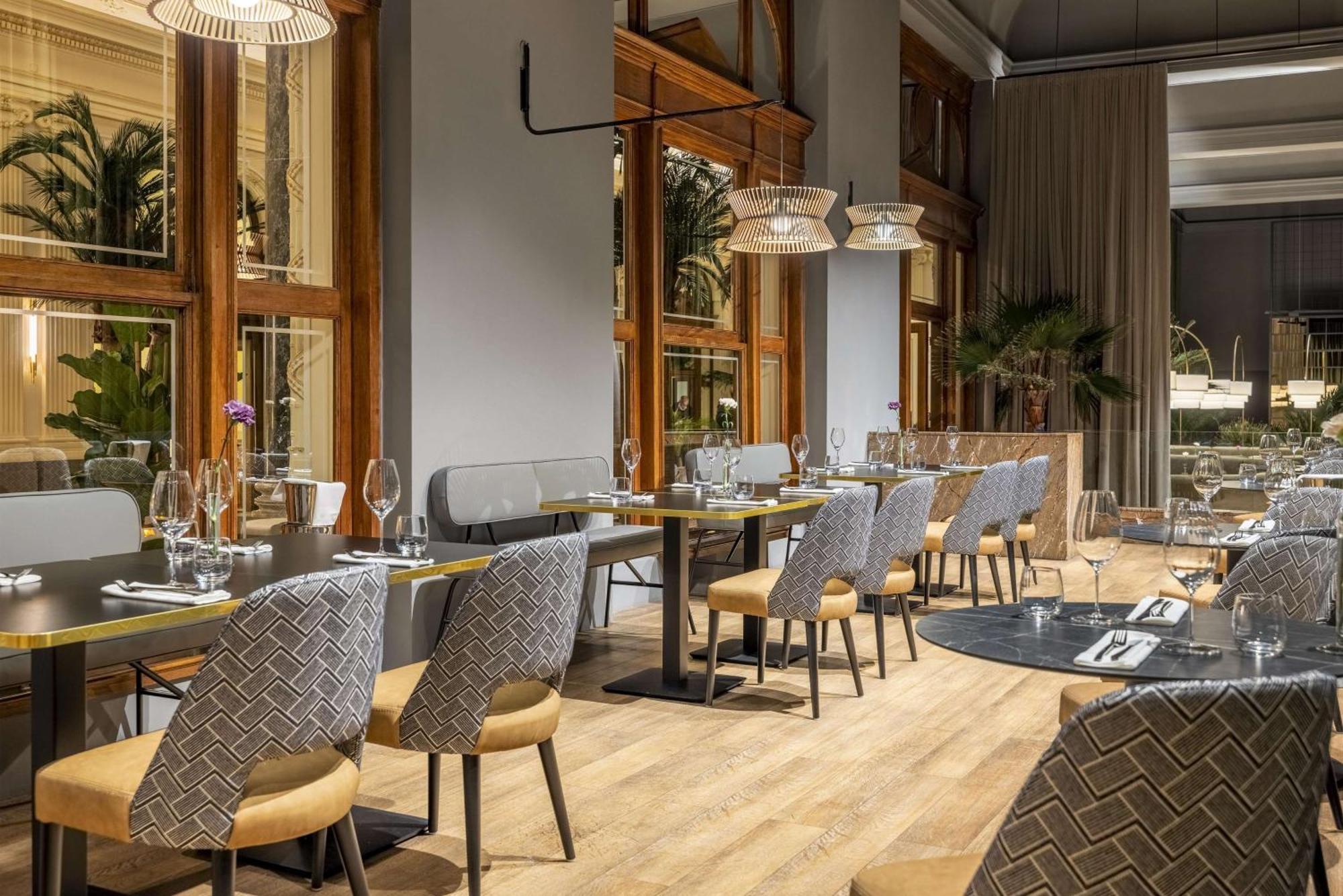 Nh Collection Prague Carlo IV Hotel Exterior photo The restaurant