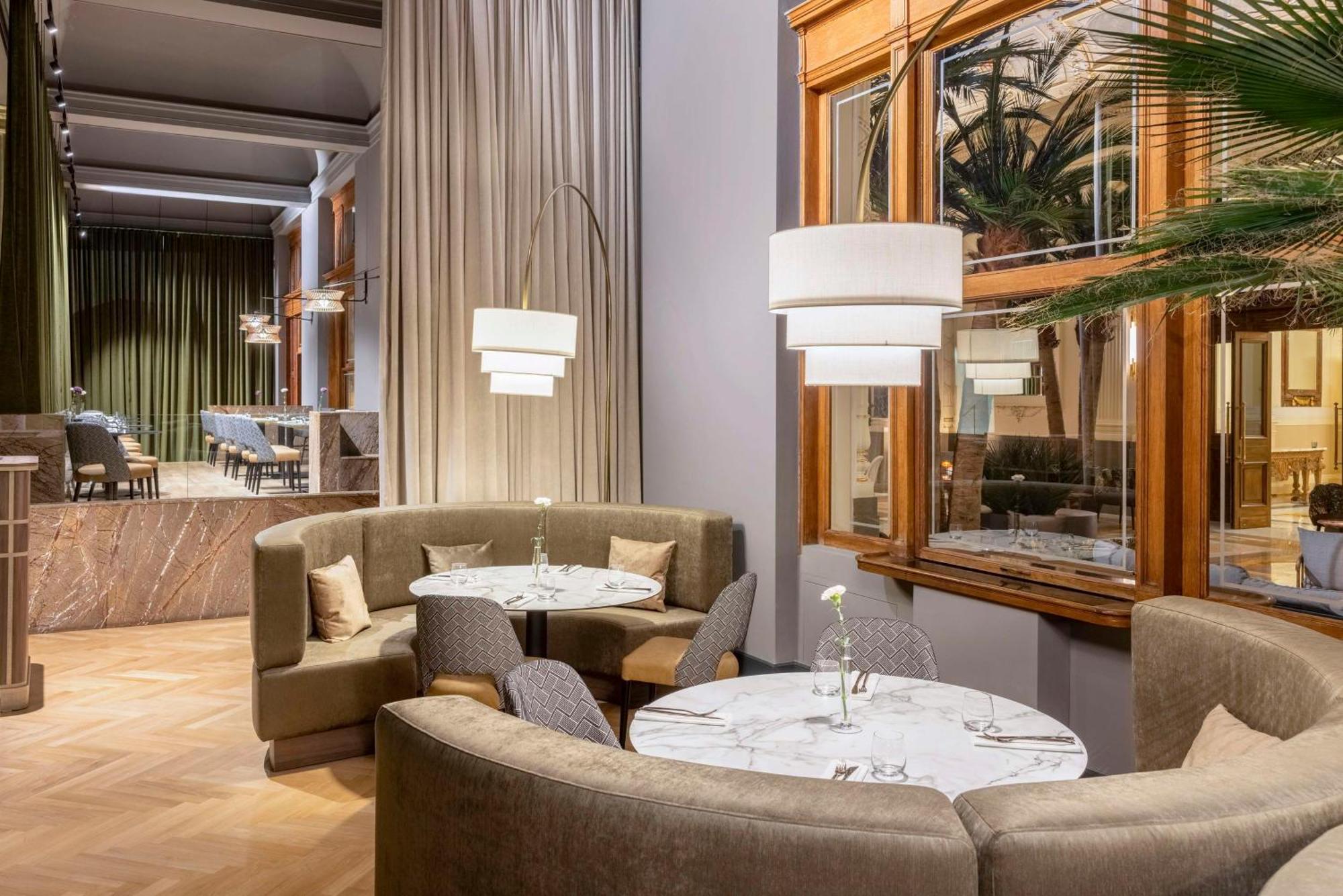 Nh Collection Prague Carlo IV Hotel Exterior photo The restaurant